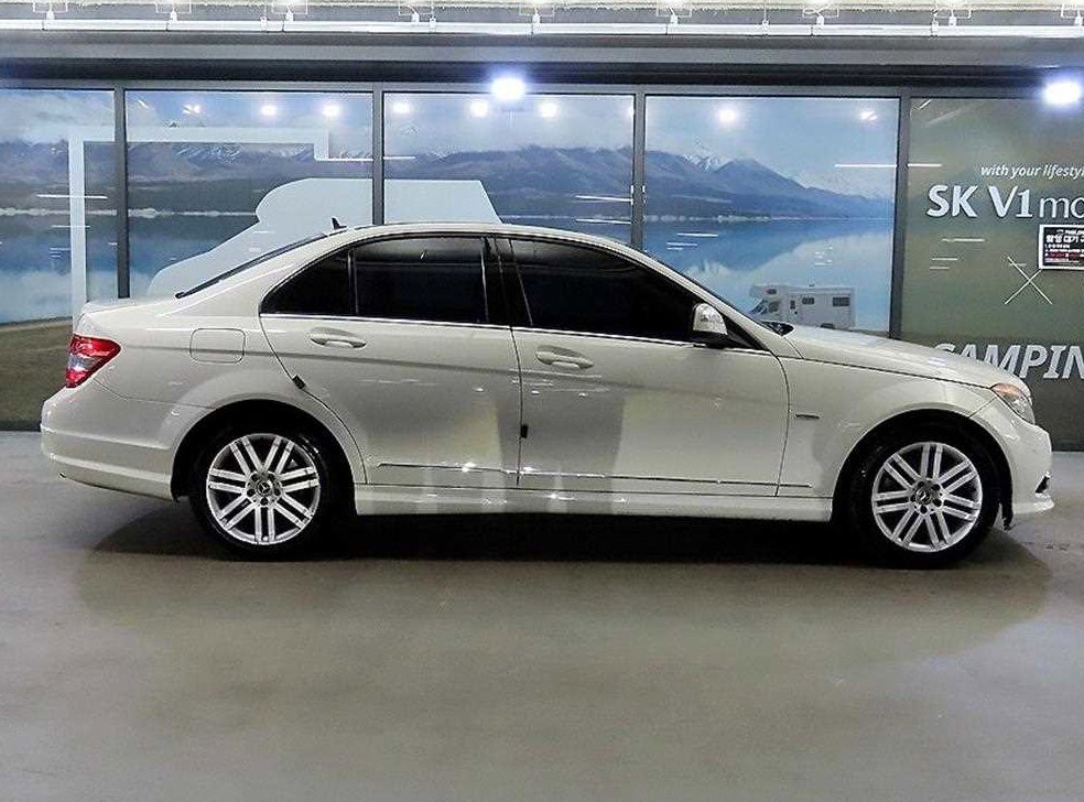 벤츠 C 클래스 C230 아방가르드 사진 3