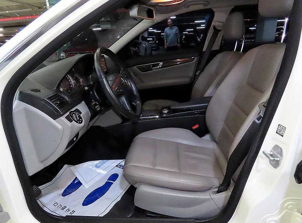벤츠 C 클래스 C230 아방가르드 사진 6