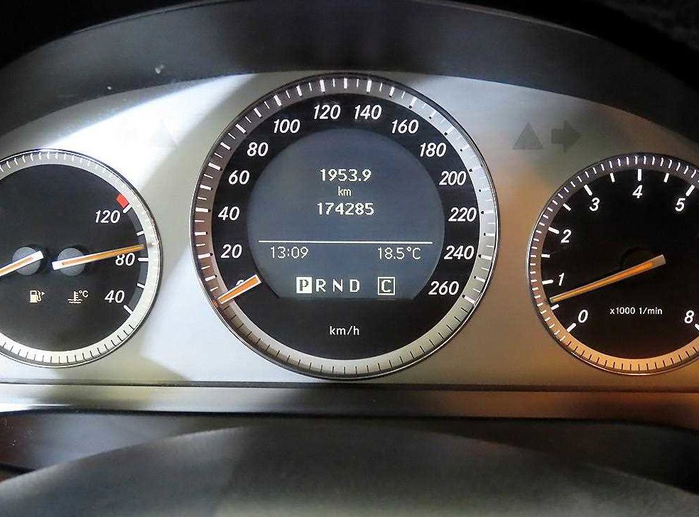 벤츠 C 클래스 C230 아방가르드 사진 9