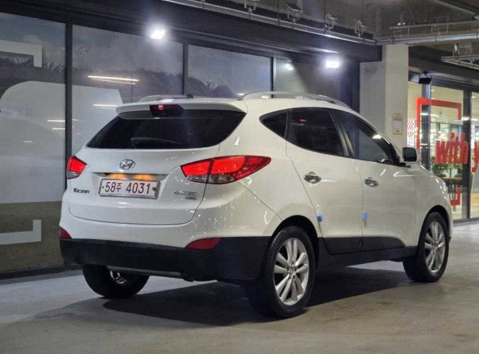현대 투싼 2WD VGT LMX20 사진 4