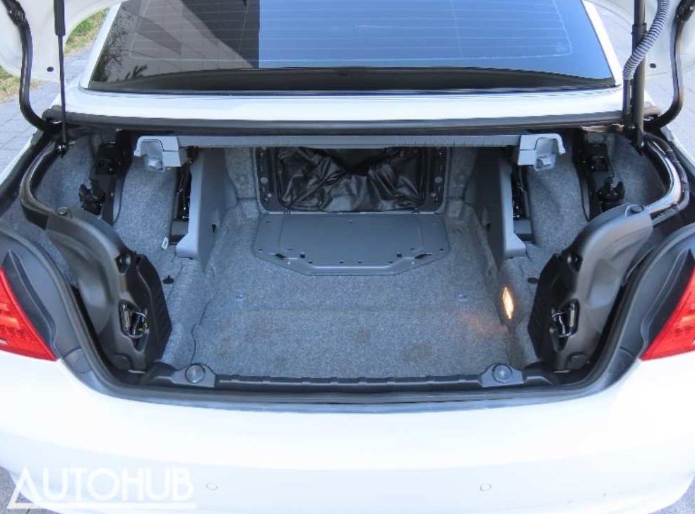 BMW 3시리즈 328i 컨버터블 사진 19