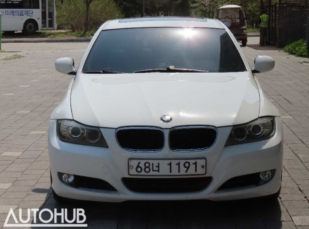 BMW 3시리즈 320i 세단