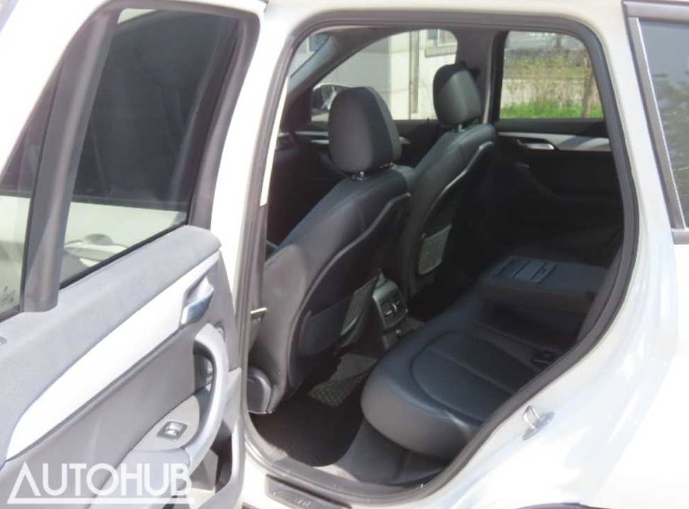 BMW X1 xDrive 20d xLine 사진 15