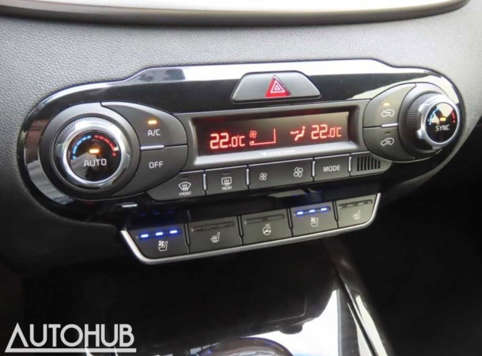 기아 쏘렌토 디젤 2WD 2.0 프레스티지 사진 8