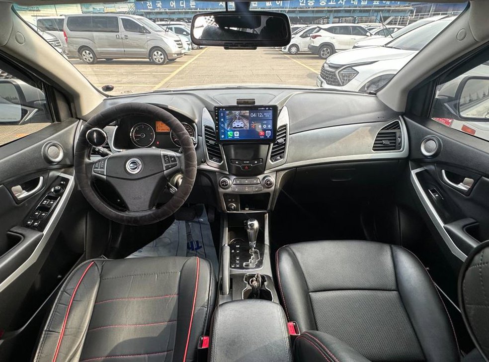 KG모빌리티(쌍용)  코란도 4WD 2.0 KX 사진 8