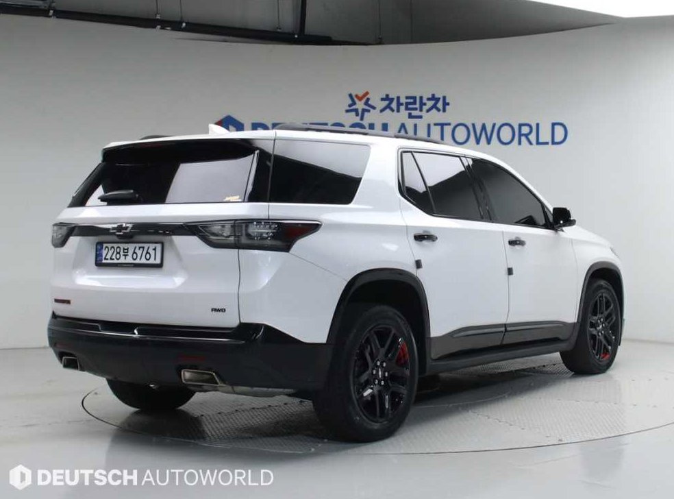 쉐보레 트래버스 3.6 AWD 레드라인 사진 2