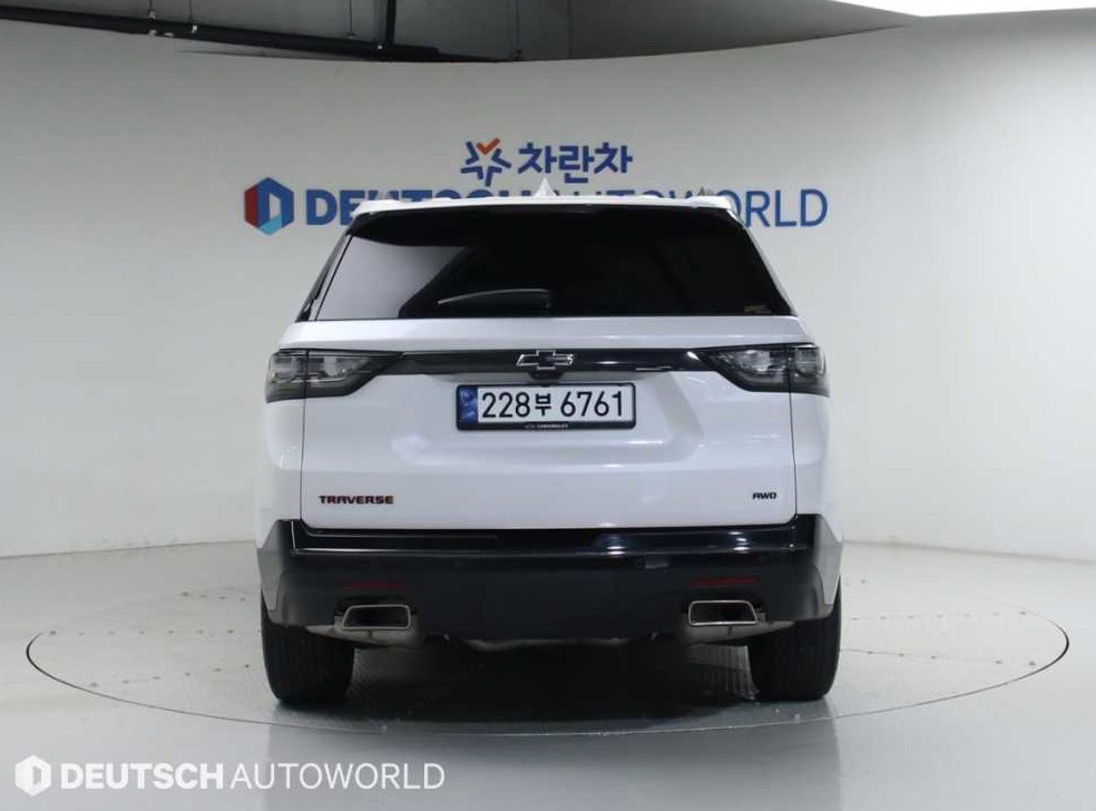 쉐보레 트래버스 3.6 AWD 레드라인 사진 4