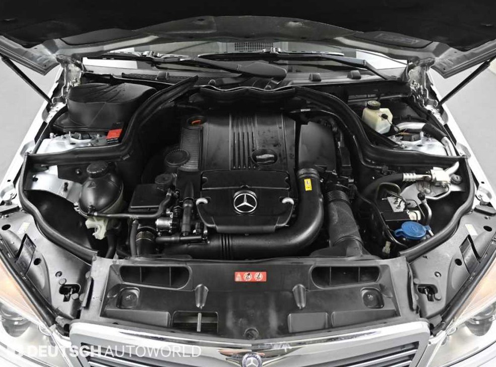벤츠 C 클래스 C200 CGI 아방가르드 사진 6
