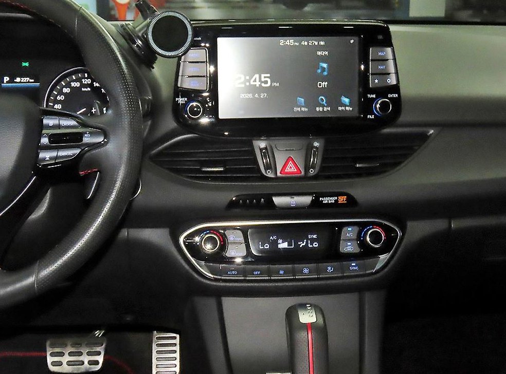 현대 i30 1.6 터보 사진 11
