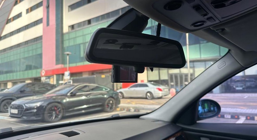 BMW 3시리즈 320i 세단 사진 13