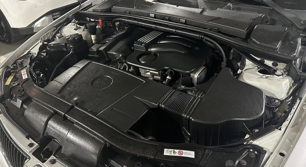 BMW 3시리즈 320i 세단 사진 19