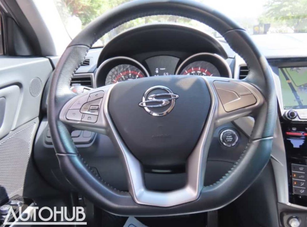 KG모빌리티(쌍용)  티볼리 가솔린 2WD 1.6 VX 사진 17
