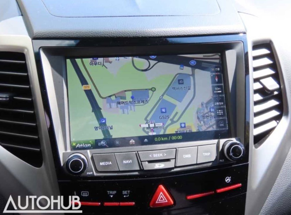 KG모빌리티(쌍용)  티볼리 가솔린 2WD 1.6 VX 사진 9