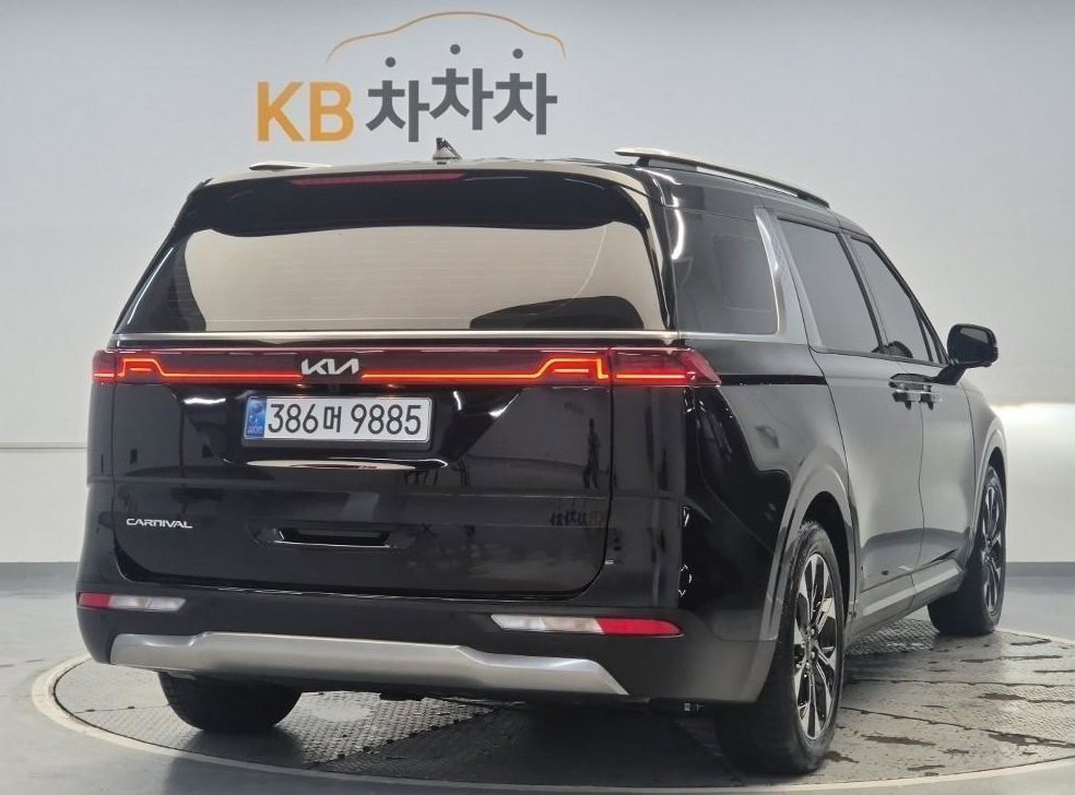 기아 카니발 디젤 9인승 시그니처 사진 4