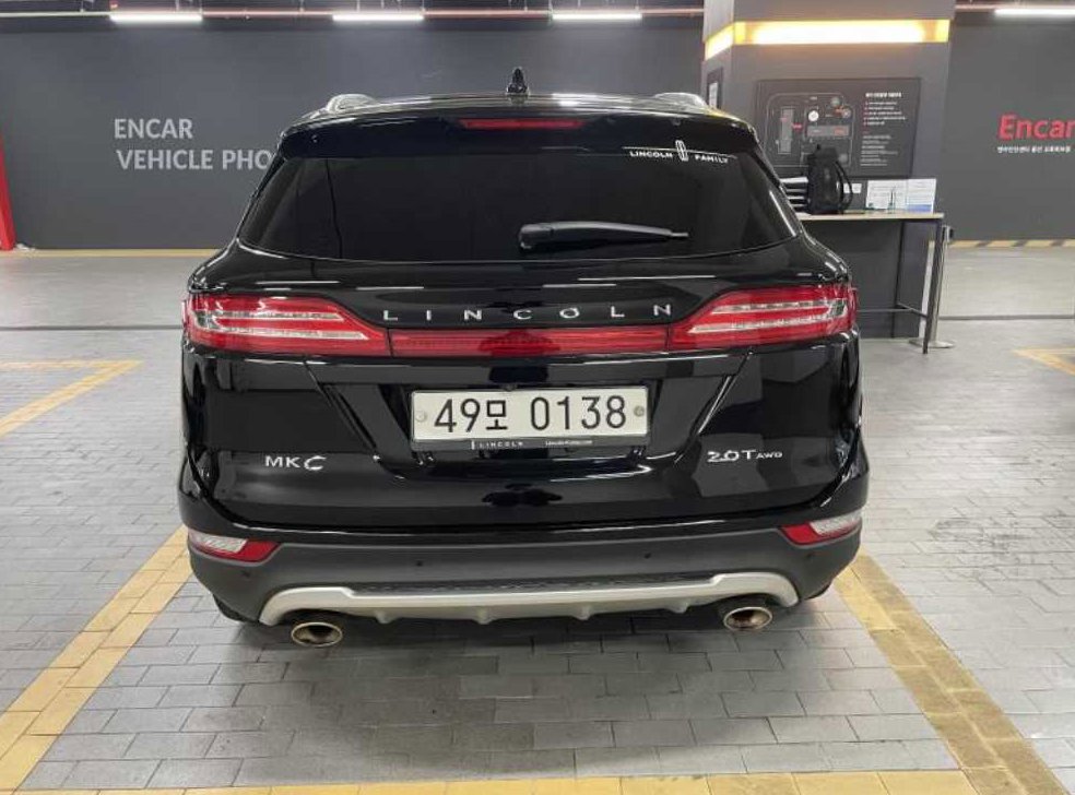 링컨 MKC 2.0 AWD 사진 3