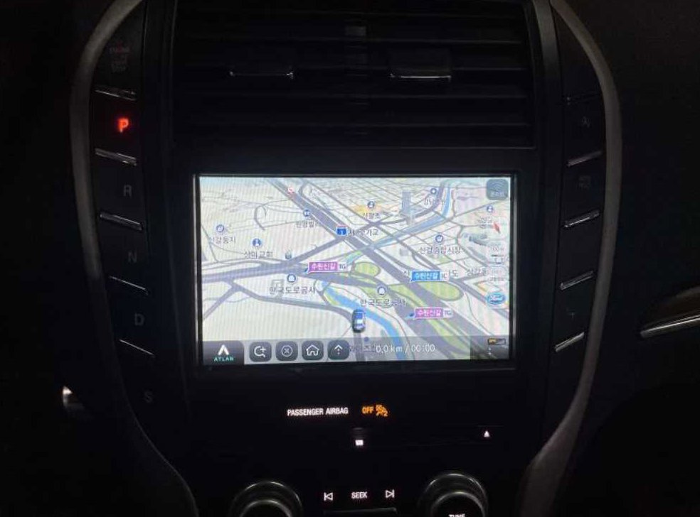 링컨 MKC 2.0 AWD 사진 9