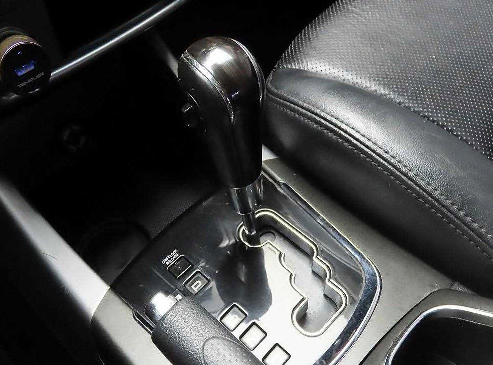 KG모빌리티(쌍용)  코란도 2WD 2.0 CVT 사진 10