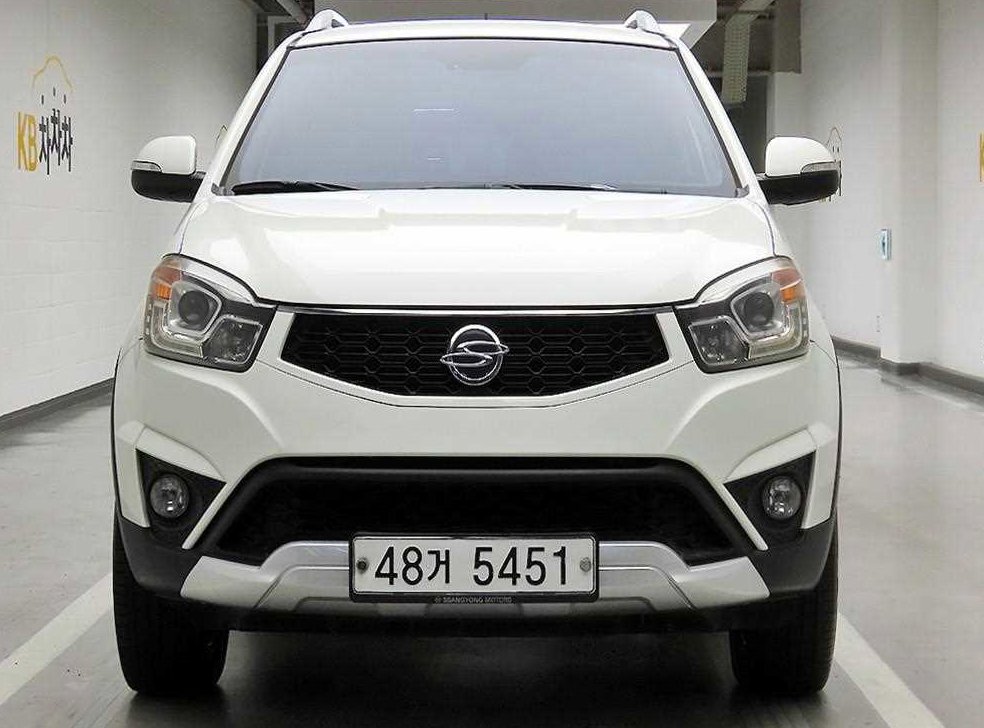 KG모빌리티(쌍용)  코란도 2WD 2.0 CVT 사진 2