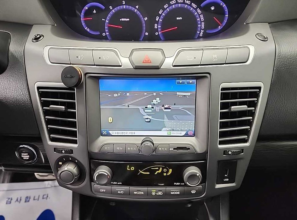 KG모빌리티(쌍용)  코란도 4WD RX 플러스 사진 10