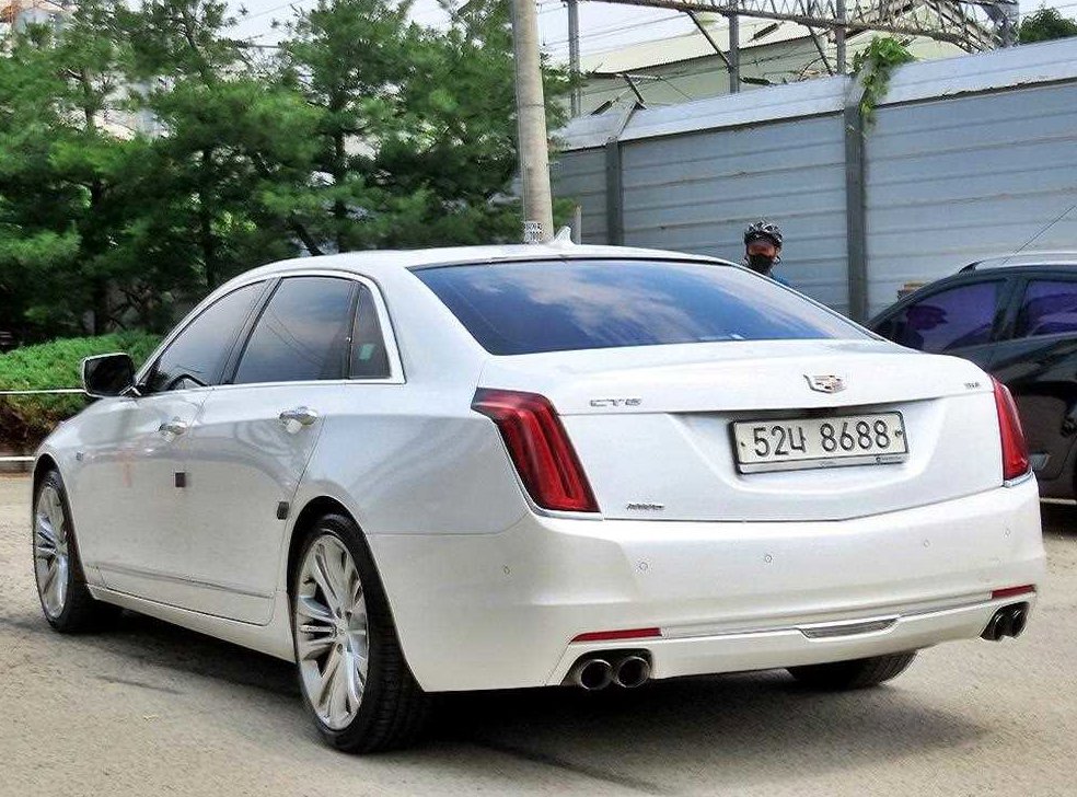 캐딜락 CT6 3.6 플래티넘 AWD 사진 3