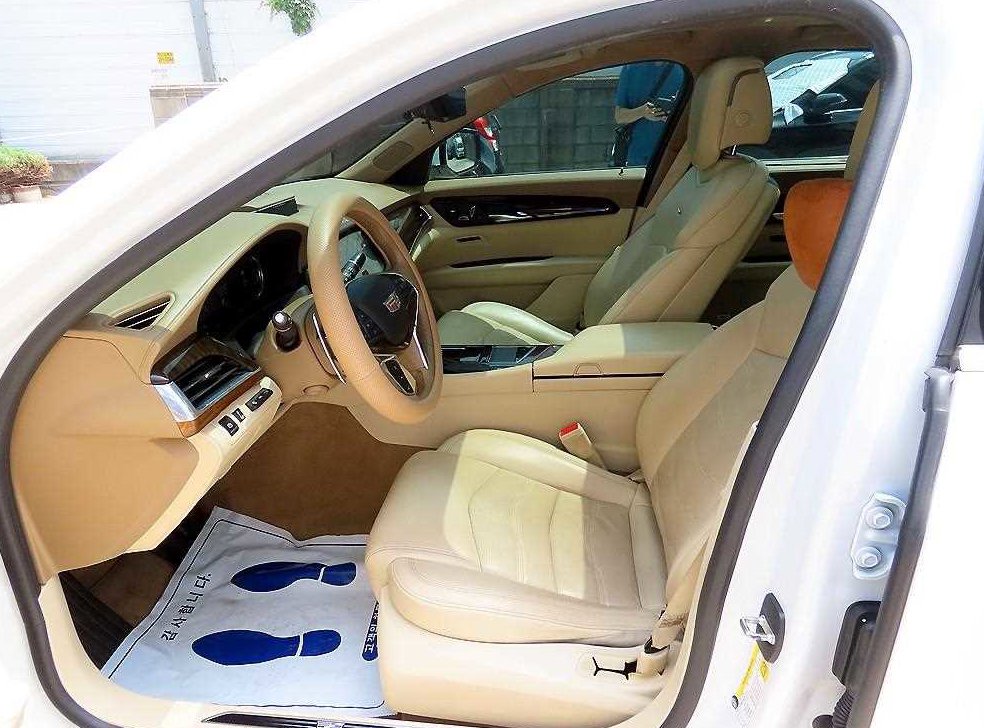 캐딜락 CT6 3.6 플래티넘 AWD 사진 5