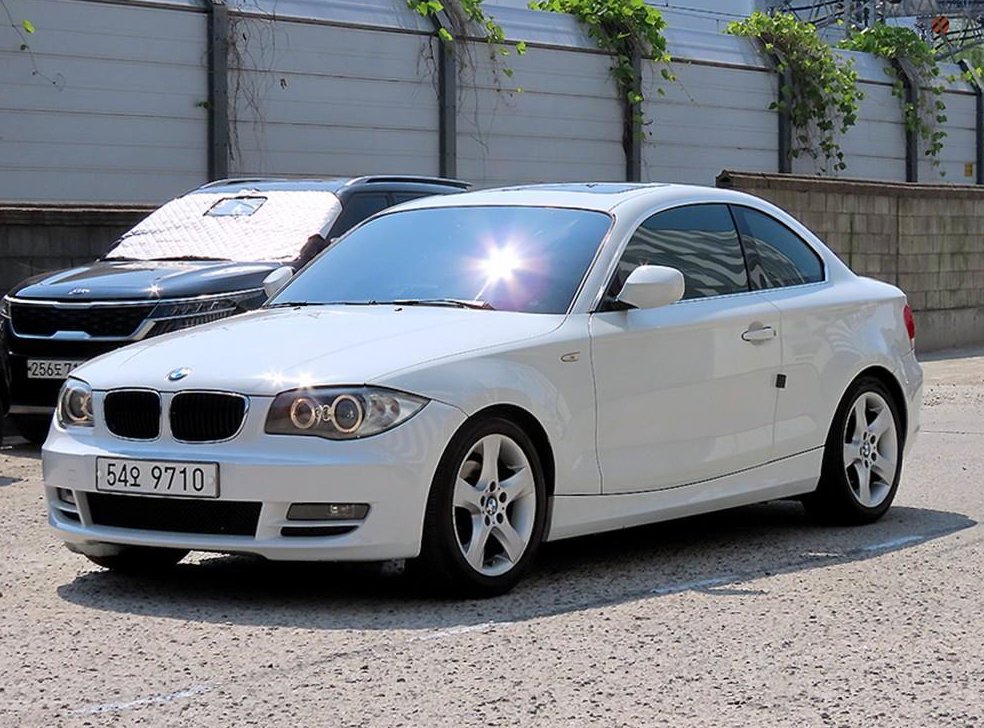 BMW 1시리즈 120d 쿠페 사진 2