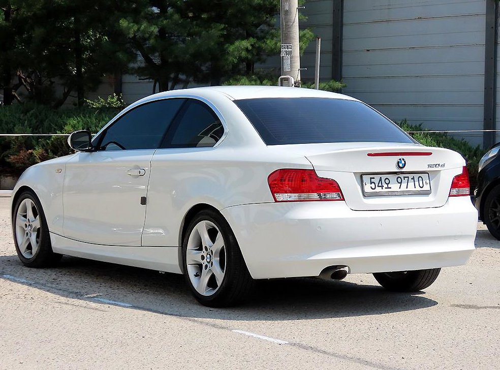 BMW 1시리즈 120d 쿠페 사진 3