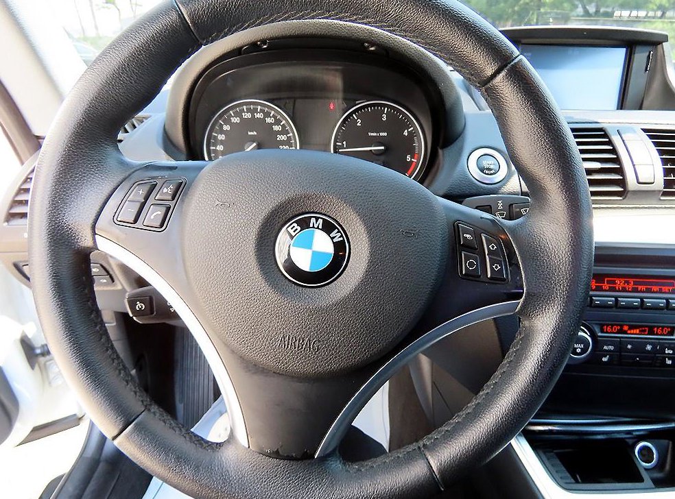 BMW 1시리즈 120d 쿠페 사진 8