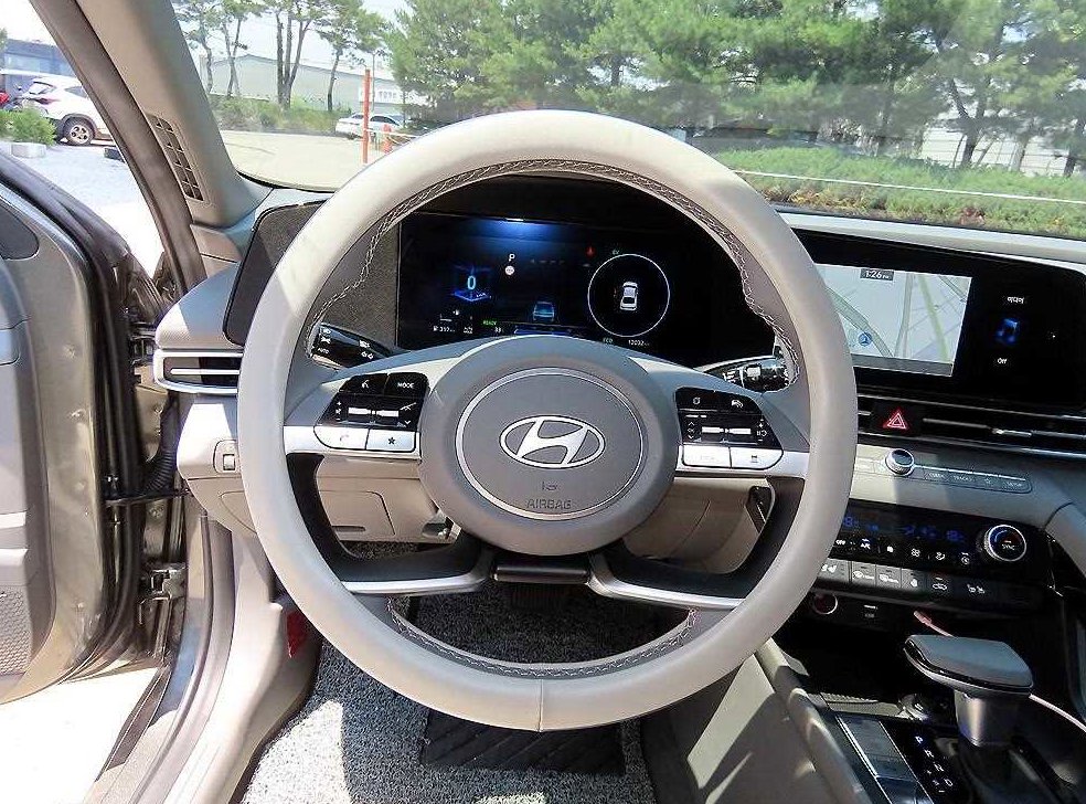현대 아반떼 1.6 HEV 사진 8