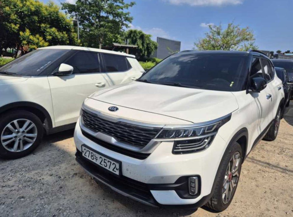 기아 셀토스 가솔린 1.6 터보 4WD 사진 2