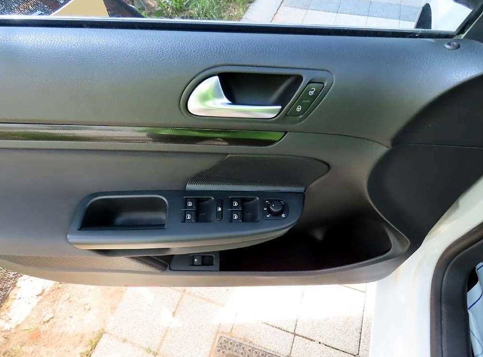 폭스바겐 제타 2.0 TDI 사진 15