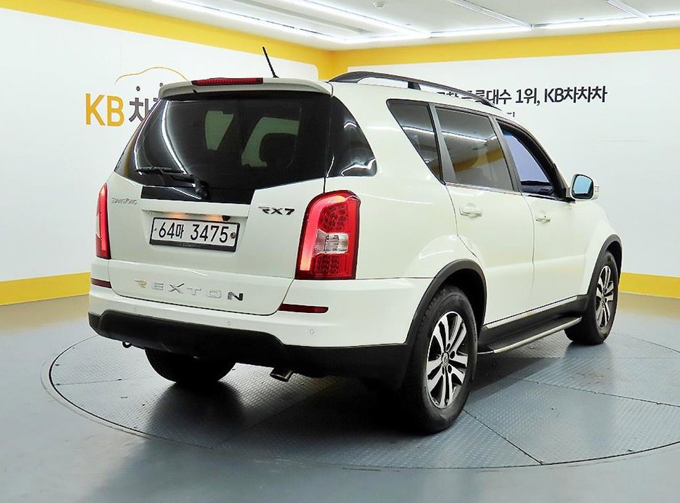 KG모빌리티(쌍용)  렉스턴 2.0  2WD RX7 사진 4