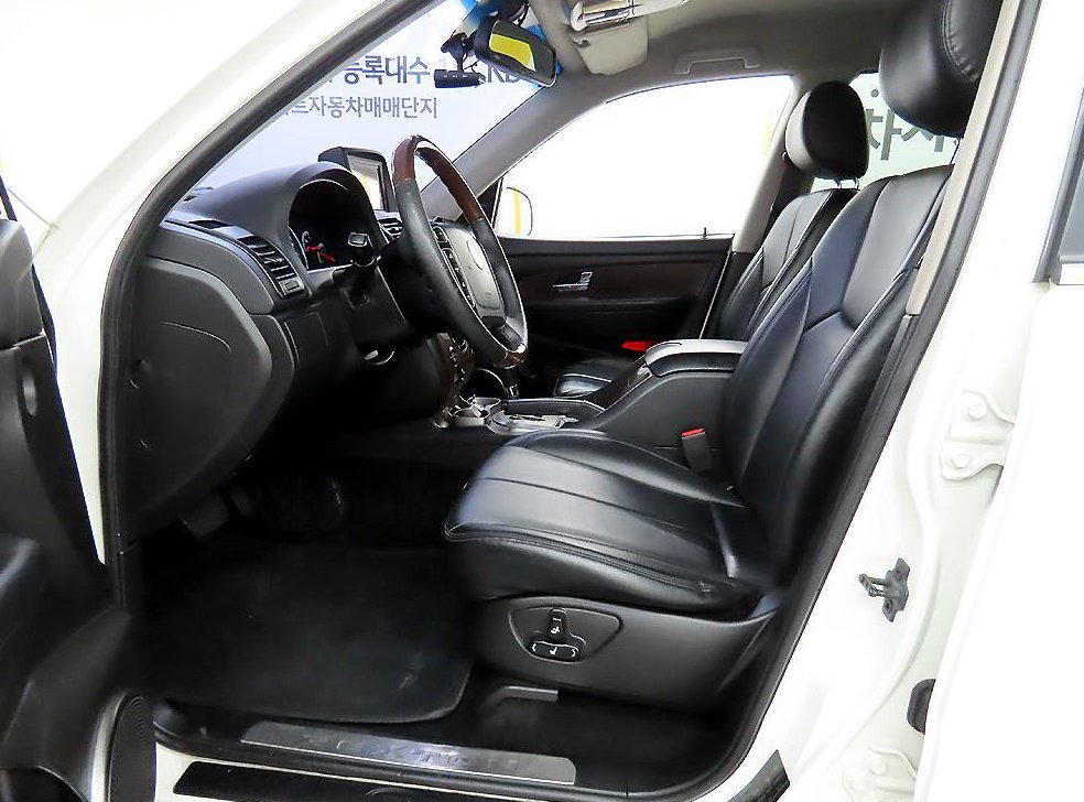 KG모빌리티(쌍용)  렉스턴 2.0  2WD RX7 사진 5