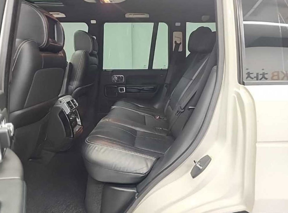 랜드로버 레인지로버 V8 5.0 SUPERCHARGED 사진 12