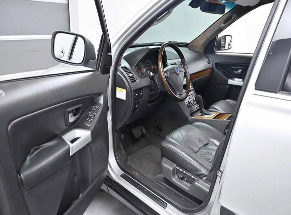 볼보 XC90 2.5 T 사진 11