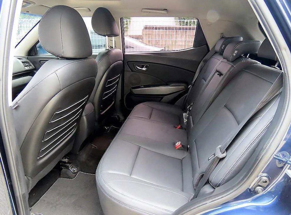 KG모빌리티(쌍용)  티볼리 가솔린 2WD 1.6 VX 사진 6