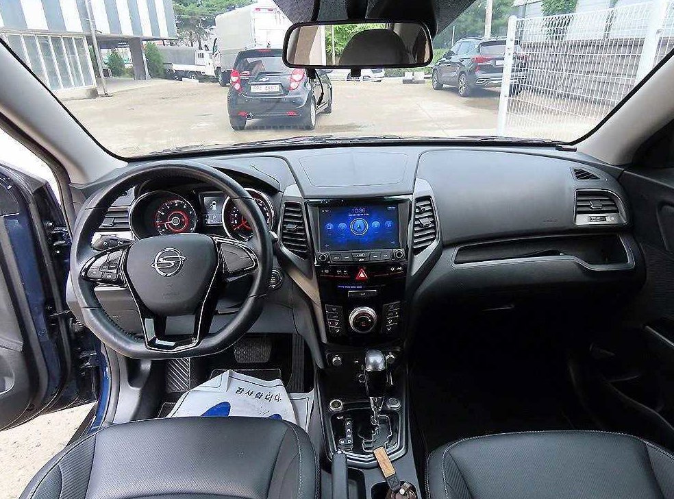 KG모빌리티(쌍용)  티볼리 가솔린 2WD 1.6 VX 사진 7