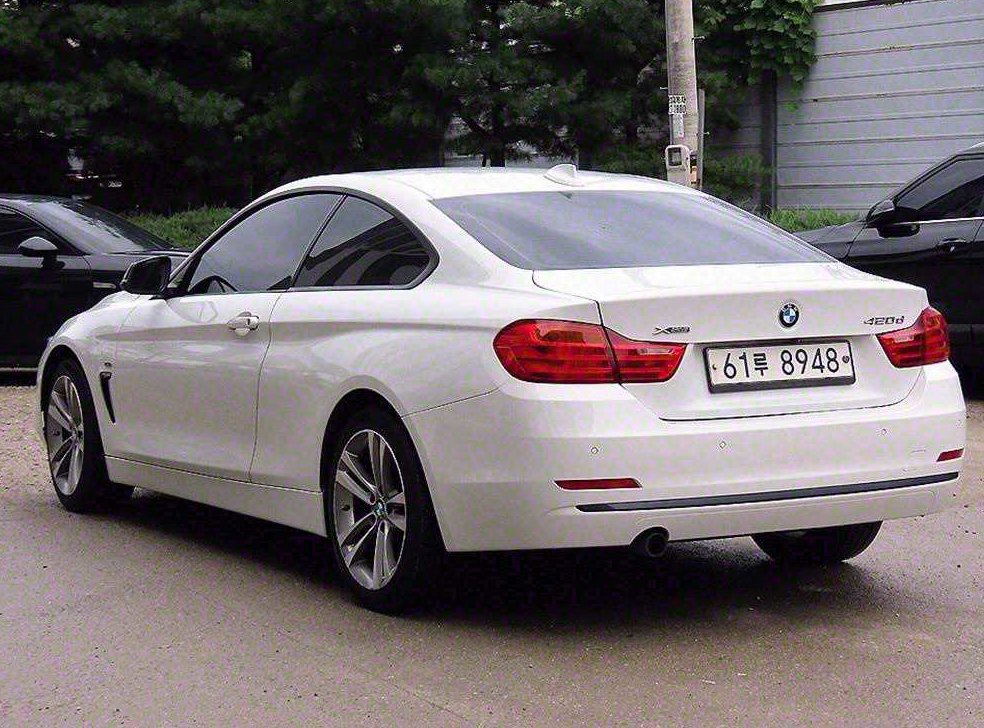 BMW 4시리즈 420d xDRIVE 쿠페 스포츠 사진 3