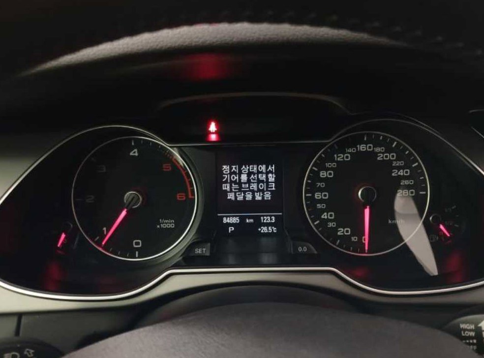 아우디 A4 30 TDI 사진 12