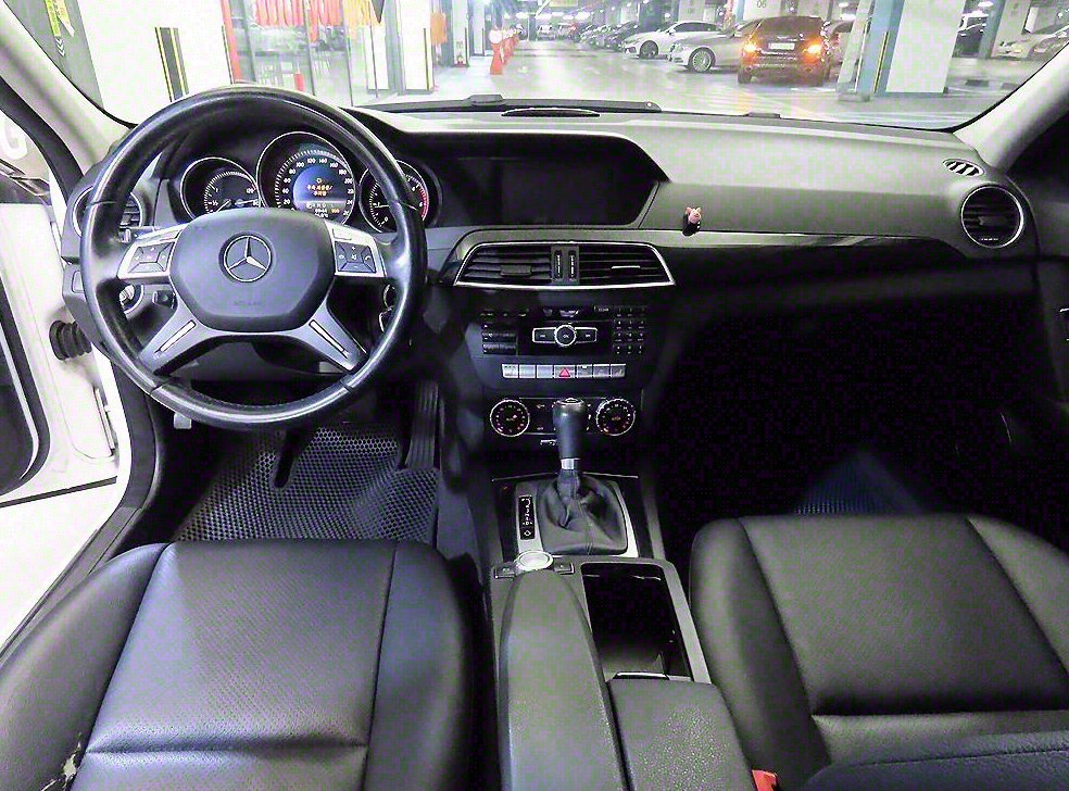 벤츠 C 클래스 C220 CDI 4MATIC 에디션 C 사진 10