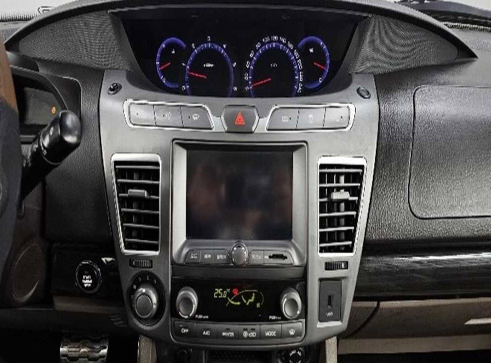 KG모빌리티(쌍용)  코란도 4WD TX 사진 17