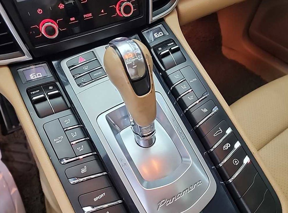 포르쉐 파나메라 3.6 AWD 사진 8
