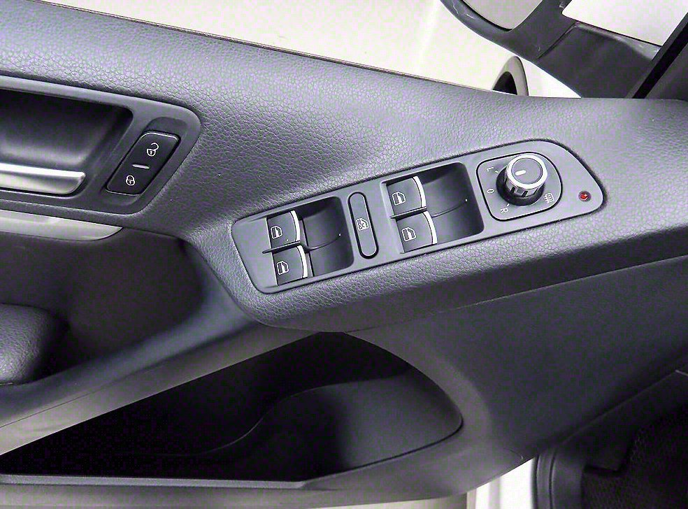 폭스바겐 티구안 2.0 TDI 프리미엄 사진 11