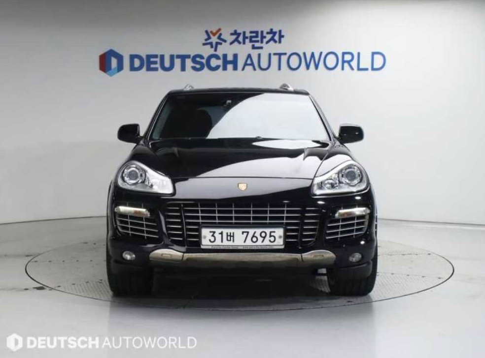 포르쉐 카이엔 4.8 터보 사진 3