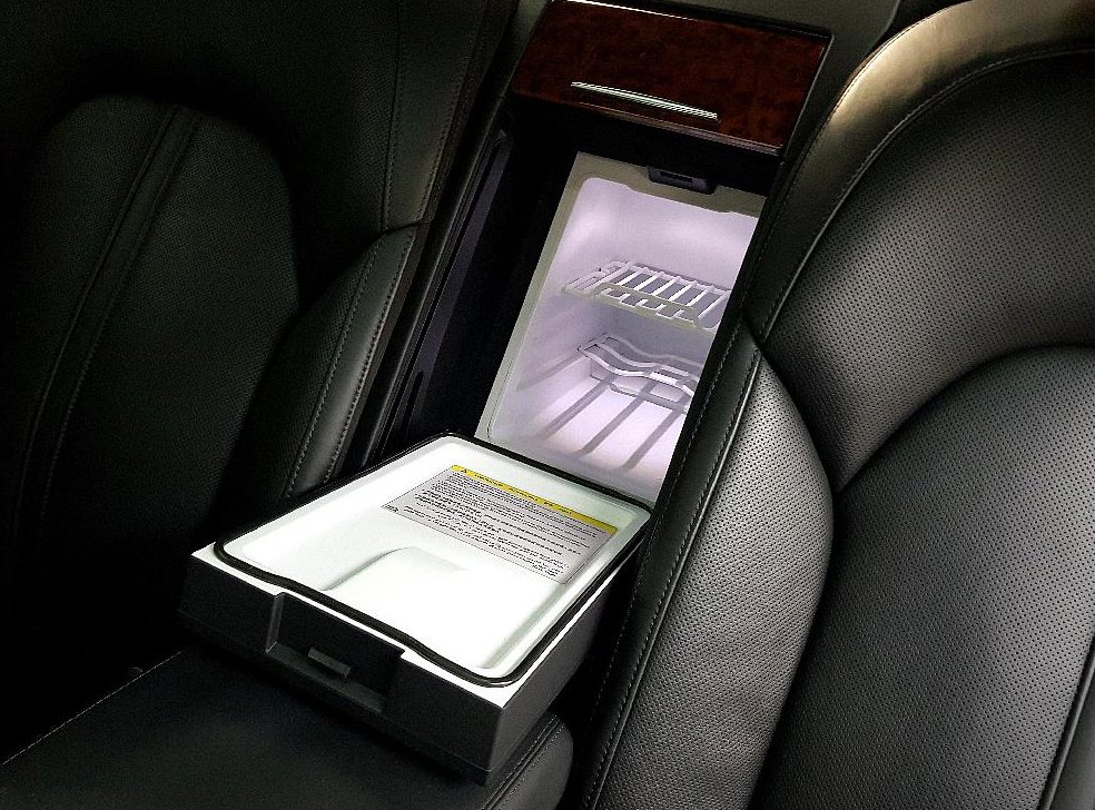 아우디 A8 6.3 FSI 콰트로 LWB 사진 12