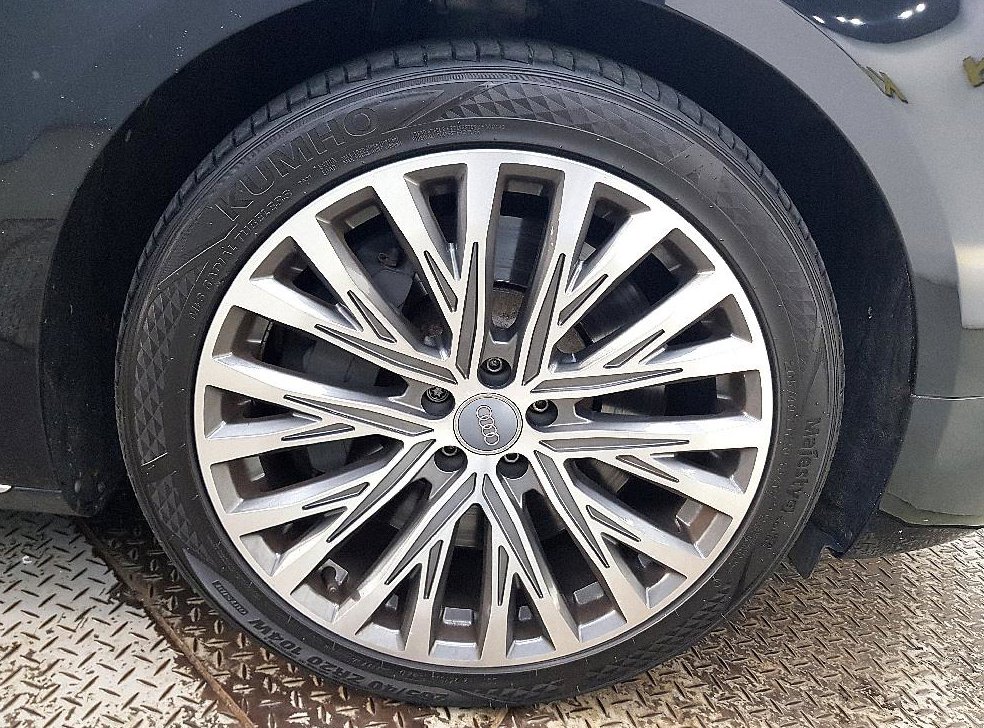 아우디 A8 6.3 FSI 콰트로 LWB 사진 20