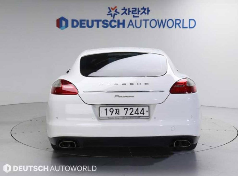 포르쉐 파나메라 3.0 디젤 사진 4