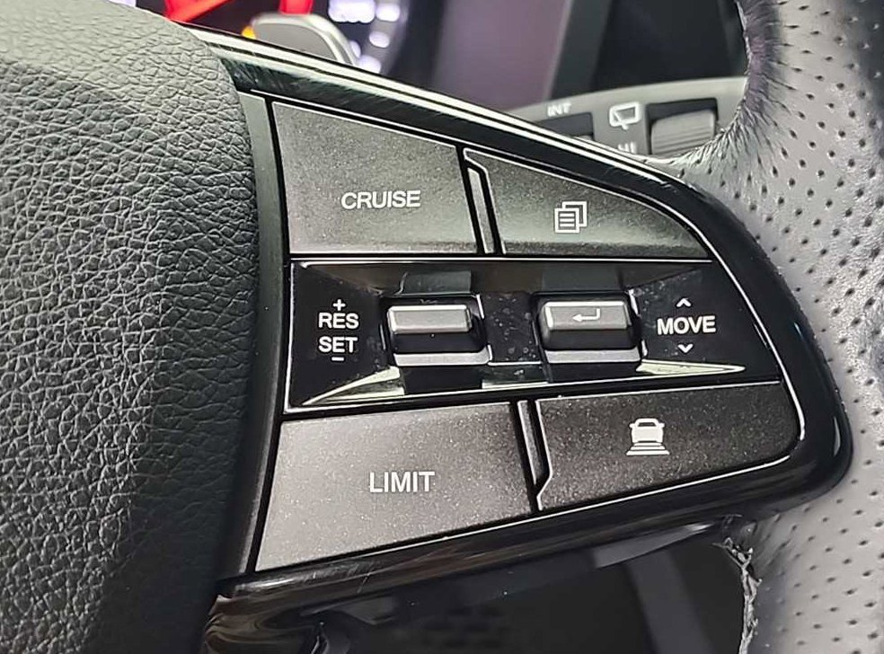 KG모빌리티(쌍용)  코란도 2WD 가솔린 1.5 C5 플러스 사진 17