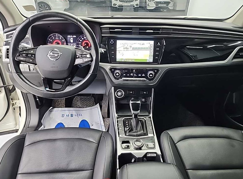 KG모빌리티(쌍용)  코란도 2WD 가솔린 1.5 C5 플러스 사진 7