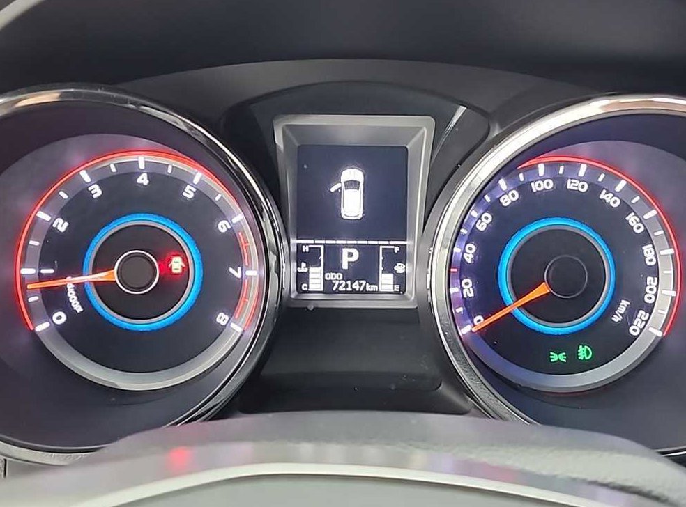 KG모빌리티(쌍용)  티볼리 가솔린 2WD 1.6 LX 사진 6